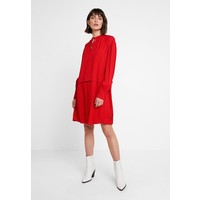 Calvin Klein PIONEER DRESS Sukienka letnia red 6CA21C01C