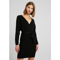 Vero Moda VMREMI V NECK DRESS Sukienka dzianinowa black VE121C1W5