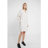 Filippa K ISOBEL SHIRT DRESS Sukienka koszulowa ivory F1421C04L