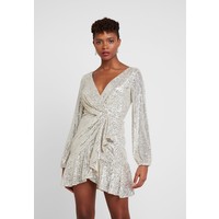 Forever New SEQUIN FLIP DRESS Sukienka koktajlowa silver FOD21C06B