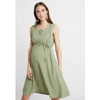 MAMALICIOUS MLRONJA MARY DRESS Sukienka letnia oil green M6429F0LE