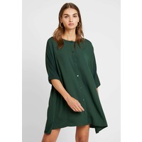 Monki RINA DRESS Sukienka letnia green dark unique MOQ21C052