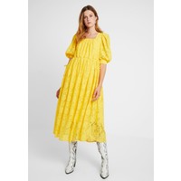 Sister Jane BURNING BRIGHT MIDI DRESS Długa sukienka yellow QS021C04E