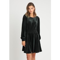 YASBALEA DRESS Sukienka koktajlowa darkest spruce Y0121C0J7