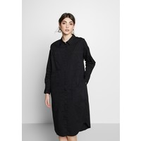 Monki JAY POCKET DRESS Sukienka koszulowa black MOQ21C06R