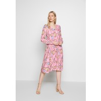 Rich & Royal DRESS WITH PRINT Sukienka letnia spring pink RI521C02O