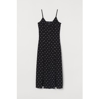 H&M Sukienka z dekoltem w serek 0753802004 Czarny/Białe kropki