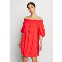 Superdry DESERT OFF SHOULDER DRESS Sukienka letnia apple red SU221C0H0