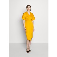 Closet WRAP MIDI DRESS Sukienka z dżerseju mustard CL921C0N4