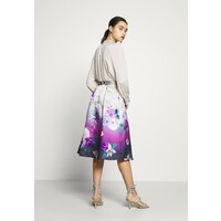 Dorothy Perkins LUXE OMBRE FLORAL MIDI SKIRT Spódnica trapezowa navy DP521B0G7