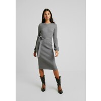 Vero Moda VMSVEA O NECK DRESS Sukienka dzianinowa medium grey melange VE121C1UF