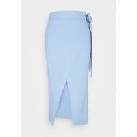 Glamorous Tall TIE WAIST WRAP SKIRT Spódnica ołówkowa powder blue GLC21B006