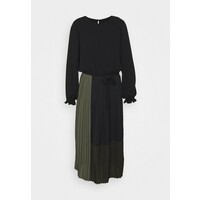 Bruuns Bazaar ALA MILTA DRESS Sukienka letnia black BR321C05D