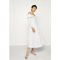 Who What Wear THE OFF THE SHOULDER DRESS Sukienka koszulowa white WHF21C00W