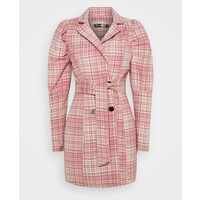 Missguided BRUSHED CHECK BELTED BLAZER DRESS Sukienka letnia pink M0Q21C1SV