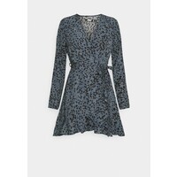 Missguided Petite RUFFLE WRAP DRESS DALMATIAN Sukienka letnia slate blue M0V21C0GL