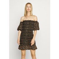 Topshop SHIRRED BARDOT MINI DRESS Sukienka etui brown TP721C197