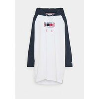 Tommy Jeans TIMELESS FLAG HOODIE DRESS Sukienka letnia white/multi TOB21C04X