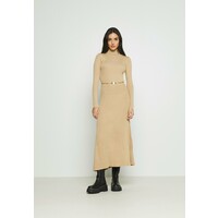 River Island Sukienka dzianinowa camel RI921C0P9