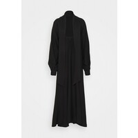 VIVIAN HOORN X NA-KD HIGH SLIT DRESS Długa sukienka black NAA21C0GR