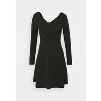 Trendyol Sukienka z dżerseju black TRU21C07E