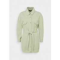 Missguided Petite CONTRAST STITCH BELTED SKIRT DRESS Sukienka jeansowa green M0V21C0EV