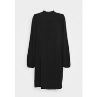 Vero Moda Tall VMSAGA PLEAT SHORT DRESS Sukienka koszulowa black VEB21C05S