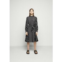 KARL LAGERFELD FUTURE LOGO DRESS Sukienka koszulowa digital karl black K4821C03H