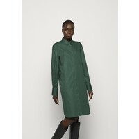 Filippa K ALANA DRESS Sukienka koszulowa green emer F1421C05I