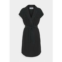 Noisy May NMVERA ENDI SHIRT DRESS Sukienka letnia black NM321C0D5