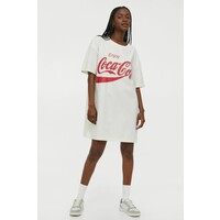 H&M Sukienka T-shirtowa 0929268010 Biały/Coca-Cola