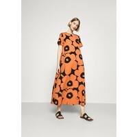 Marimekko KALLIOKIELO UNIKKO DRESS Sukienka z dżerseju black/dark orange M4K21C04I