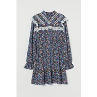 H&M Sukienka z koronkowym detalem 0917397001 Niebieski/Kwiaty