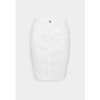 Cream AMALIE SKIRT Spódnica ołówkowa snow white CR221B03N