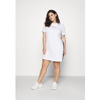 Calvin Klein Jeans Plus MILANO DRESS Sukienka z dżerseju bright white C2Q21C007-A11
