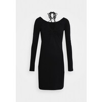 Weekday DRESS Sukienka z dżerseju black WEB21C06F-Q11