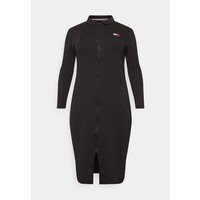 Tommy Jeans Curve Sukienka z dżerseju black T2C21C00C-Q11