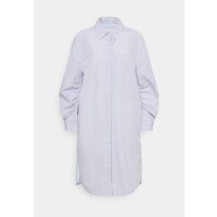 Marc O'Polo DRESS CHEST POCKET STRIPE PATCH HIDDEN BUTTONS Sukienka koszulowa off-white MA321C0O1-A11
