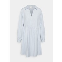 VILA PETITE VITYLLA V NECK SHORT DRESS Sukienka letnia kentucky blue/white VIP21C044-K11