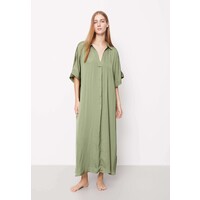 OYSHO Długa sukienka light green OY121C09T-M11