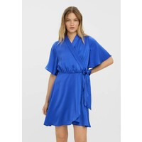 Vero Moda Sukienka koktajlowa dazzling blue VE121C3GO-K12