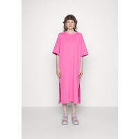 ARKET Sukienka letnia pink ARU21C02K-J11
