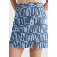 Tommy Jeans TJW TJ SPELLOUT Spódnica mini denim spellout print TOB21B05T-K11