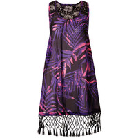 Bonprix Sukienka plażowa z poliestru z recyklingu czarno-liliowy w roślinny wzór