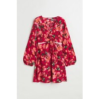 H&M Sukienka z ozdobnym węzłem i wycięciem - 1100164002 Czerwony/Kwiaty
