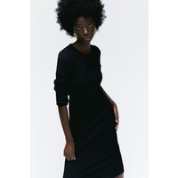 H&M Dżersejowa sukienka o strukturalnej powierzchni - 1201625001 Czarny