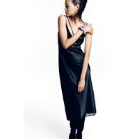 H&M Satynowa sukienka na ramiączkach - 1207865001 Czarny