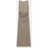 Pull&Bear Dzianinowa sukienka średniej długości z odkrytymi plecami 3390/370