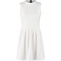 WAL G. F&F Sukienka z dżerseju white WG021C01I-A11