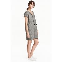 H&M Wzorzysta sukienka z bawełny 0377545005 Naturalna biel/Czarny